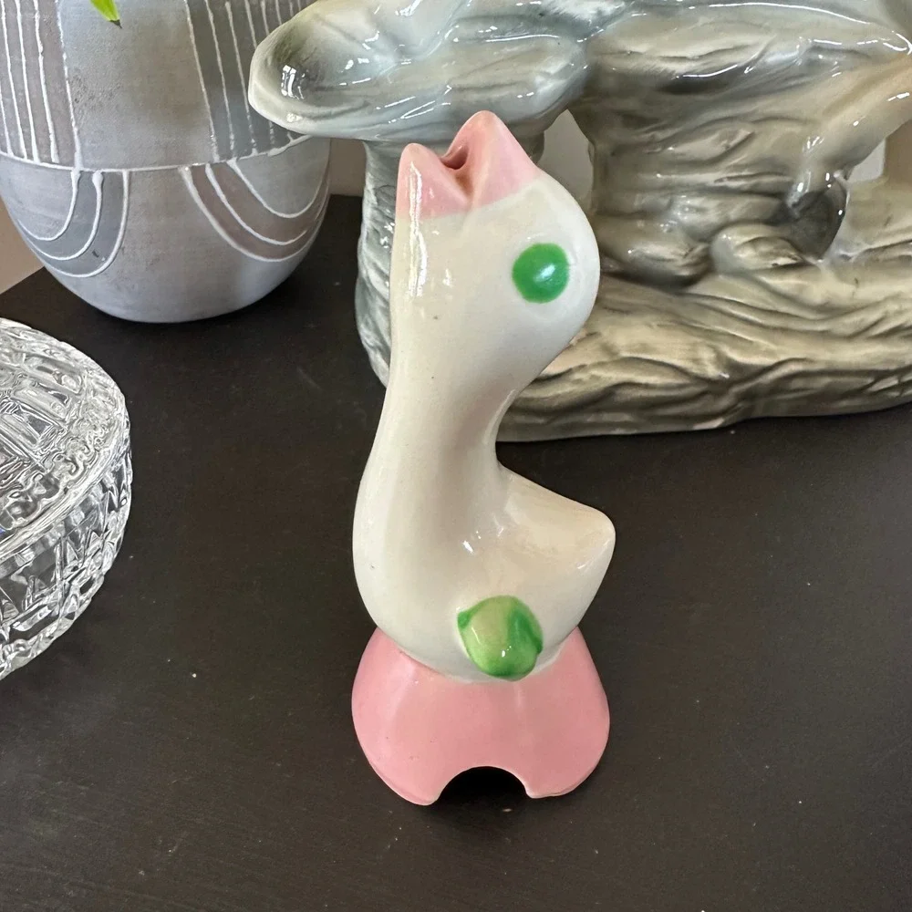 Shawnee vintage ceramic